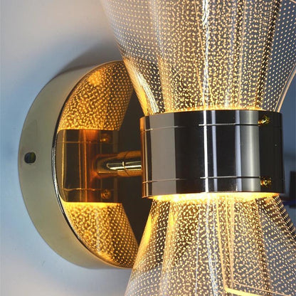 Modern Spiral LED Wall Lamp – Gold Finish