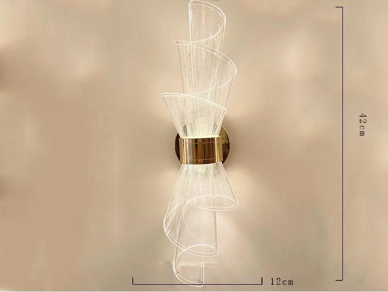 Modern Spiral LED Wall Lamp – Gold Finish