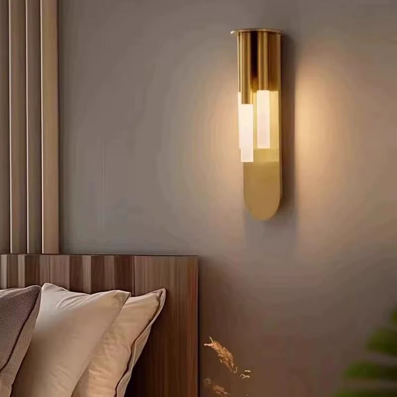 Modern Gold Wall Light – Elegant Decorative Wall Sconce for Home & Office